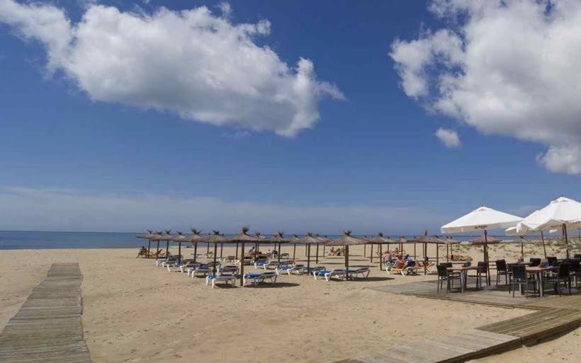 Apartamento Primera Linea De Playa Isla Cristina Urbanizacion Zarati Eksteriør bilde